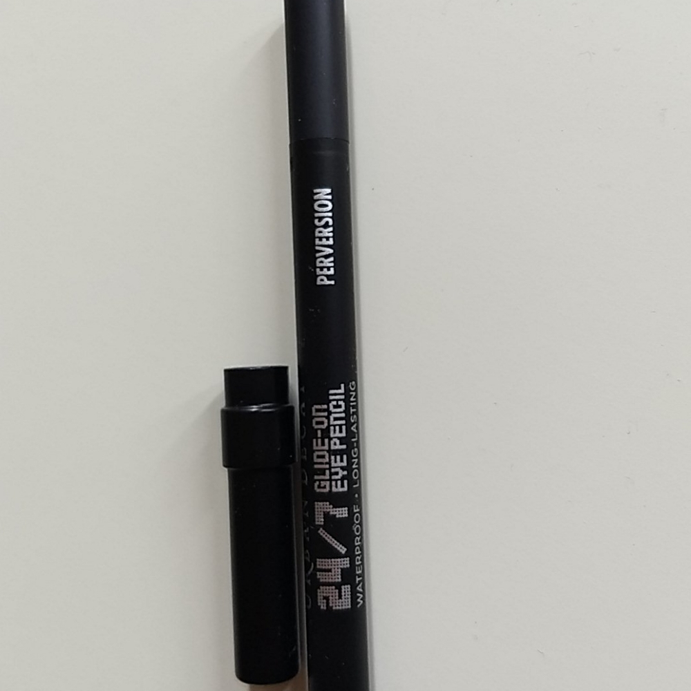 Urban Decay 24/7 Lip liner black, Perversion